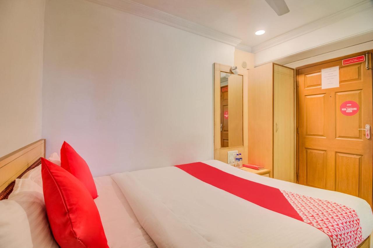 Oyo Flagship 572 Santacruz West Otel Mumbai Dış mekan fotoğraf